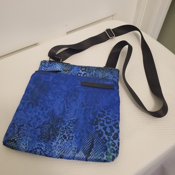 Tahari Roxanne Snakeprint  Crossbody, Lightweight, Blue/Black - Picture 1 of 15